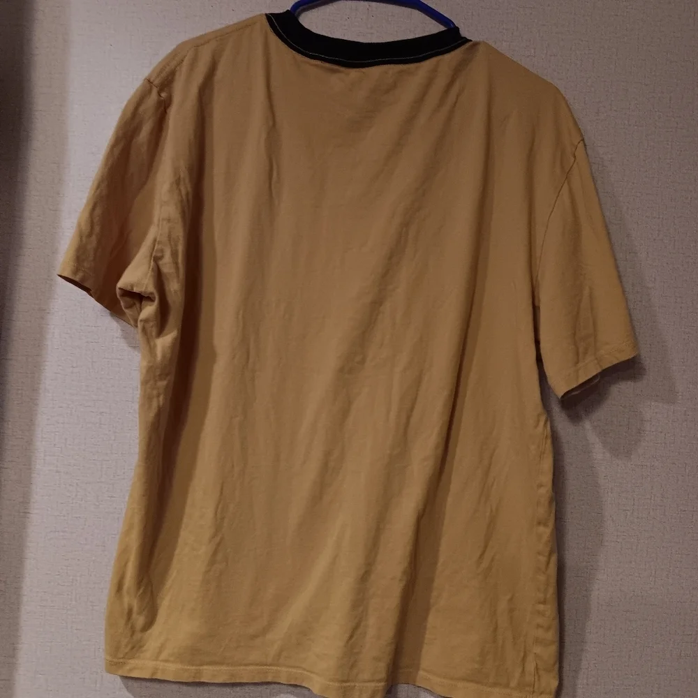 Vintage Guess Yellow T-Shirt with Logo Sz XL - Picture 2 of 3